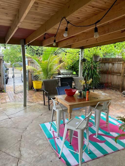 Private Townhouse With Courtyard And Covered Patio West Palm Beach Eksteriør bilde